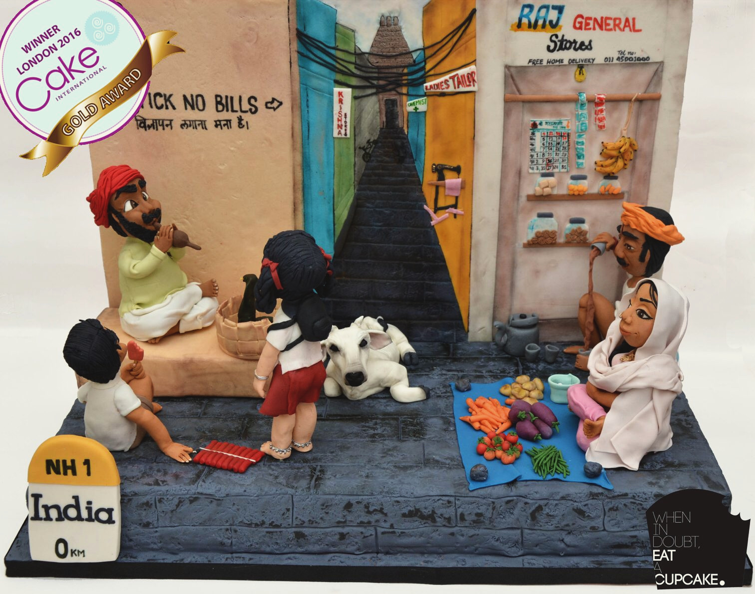 Indian street scene cake sculpture