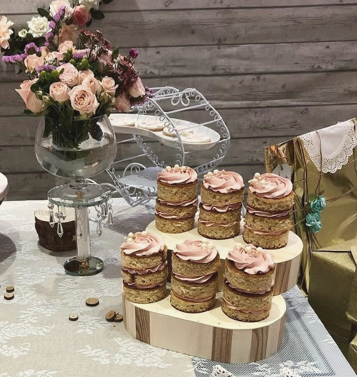 Garden Party Table